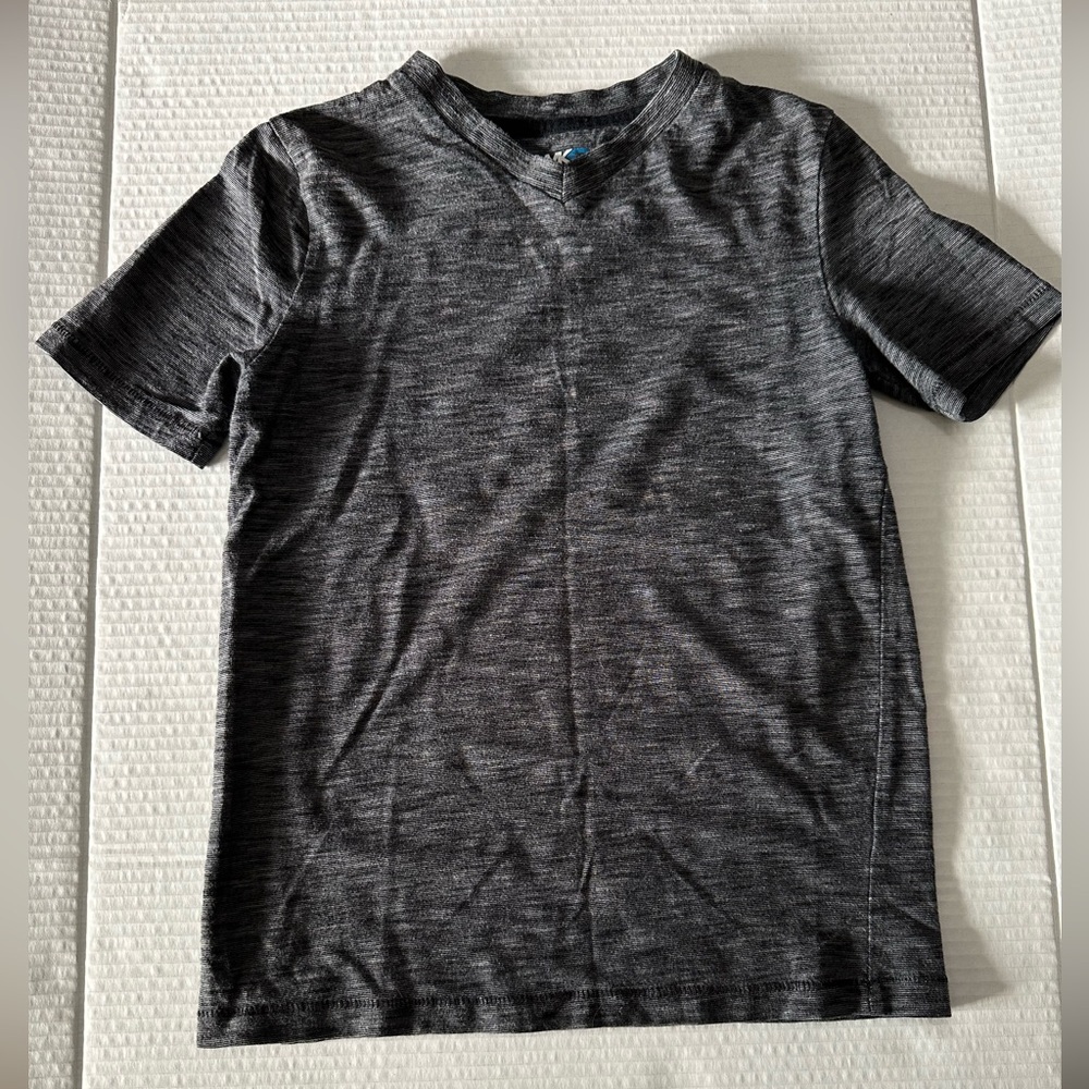Tony Hawk boys vneck tshirt